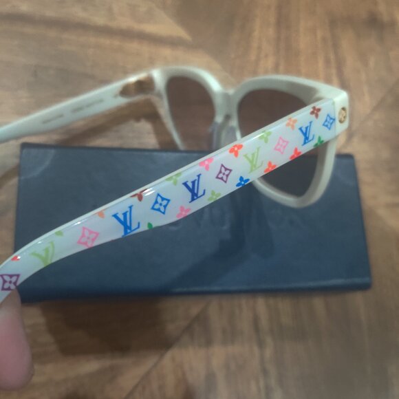 Louis Vuitton Z2725W Murakami My Monogram Acetate Sunglasses new - Picture 8 of 8